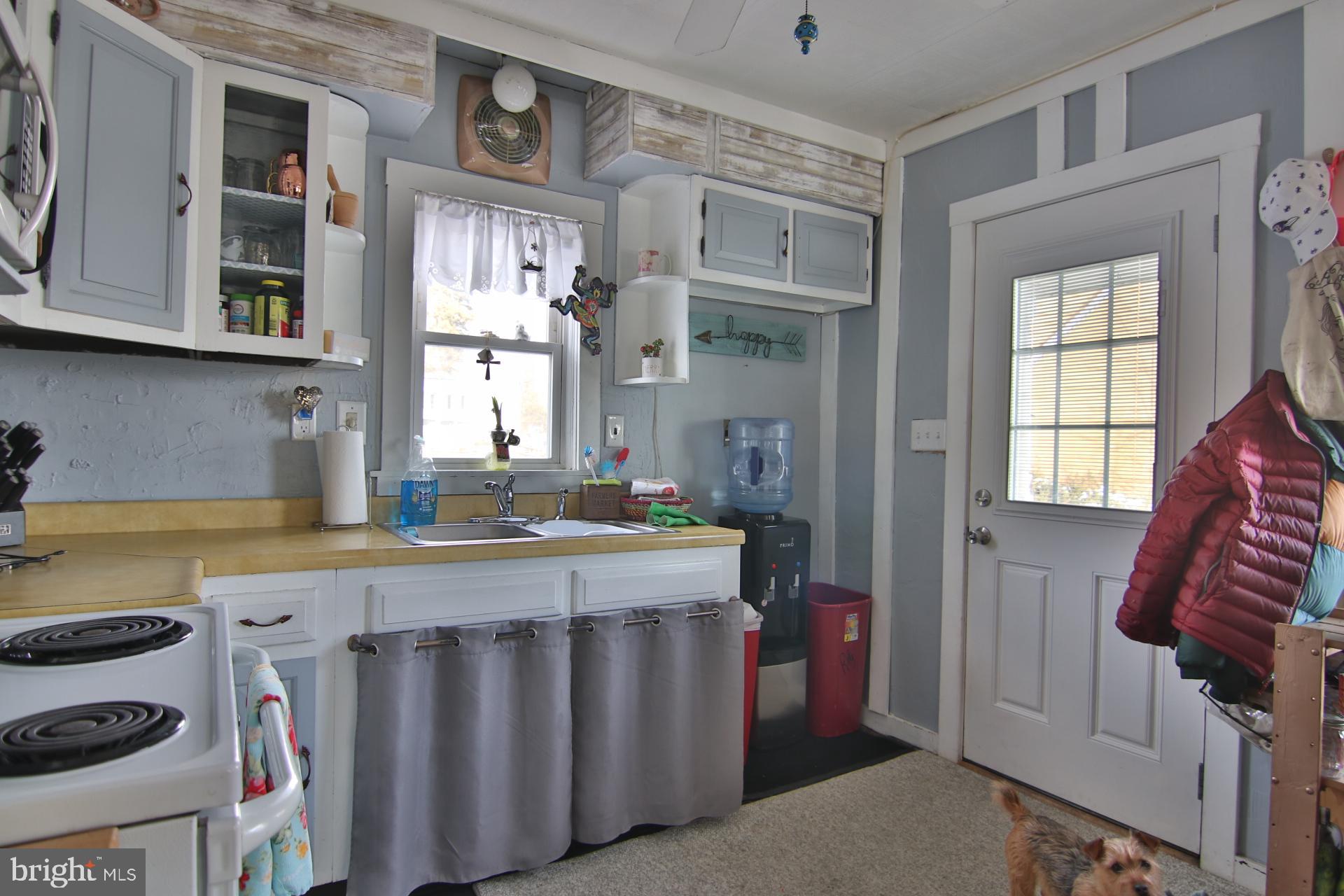 1708 Severn Road Severn, MD 21144 - Photo 4 of 33 Kitchen