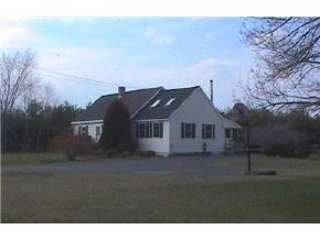 216 Tolend Road Barrington, NH 03825 - Photo 2 of 5