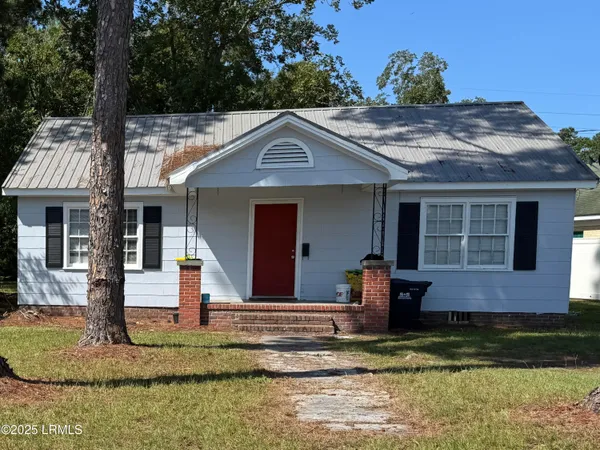 $179,900 | 1045 Elm Street West, Hampton, SC 29924