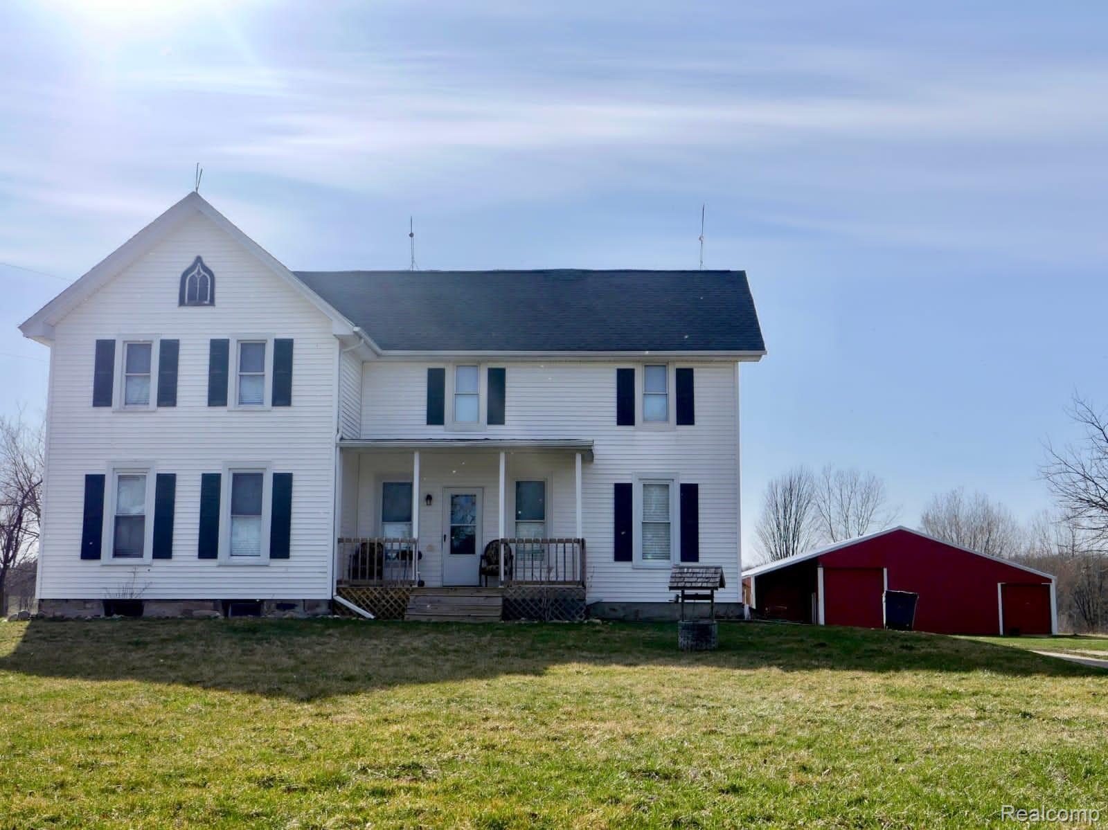 1944 Bullock Road Lapeer, MI 48446 - Photo 1 of 34 3ec9fe84-c91f-48c8-92ee-c59dfe28c39a.jpg