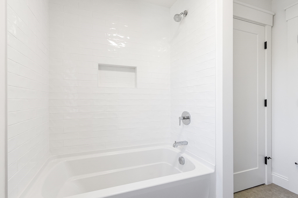 8 Greenleaf Road Natick, MA 01760 - Photo 25 of 42 Gallery Image 25