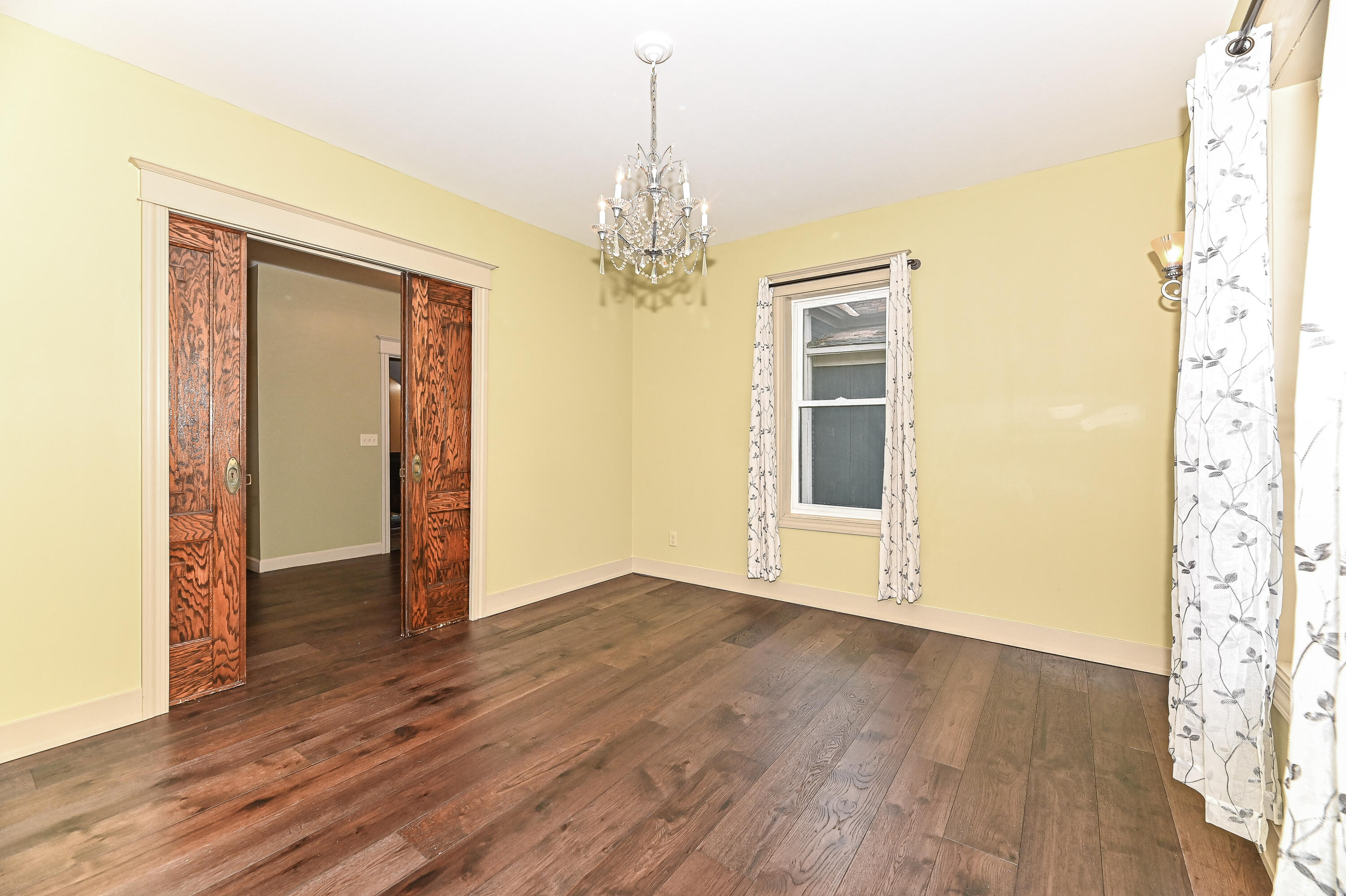 1212 Highland Avenue Racine, WI 53403 - Photo 10 of 33 Highland-16