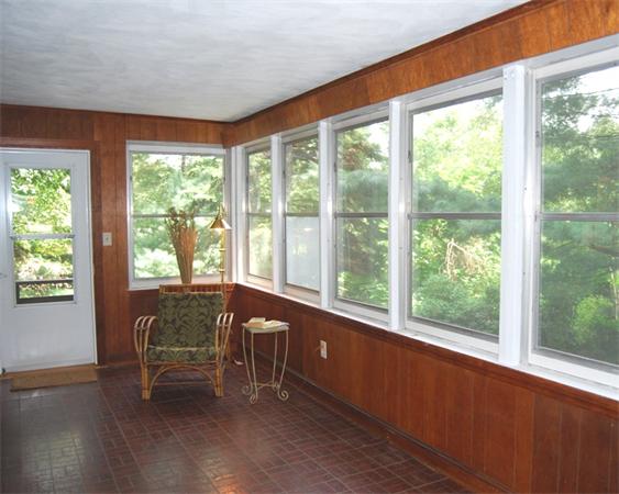 207 Wood Street Lexington, MA 02421 - Photo 11 of 23 Gallery Image 11