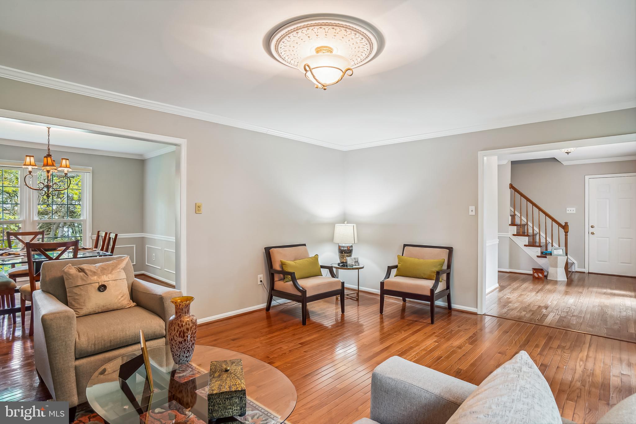 13913 Yellowknife Lane Silver Spring, MD 20906 - Photo 2 of 35 Living Area