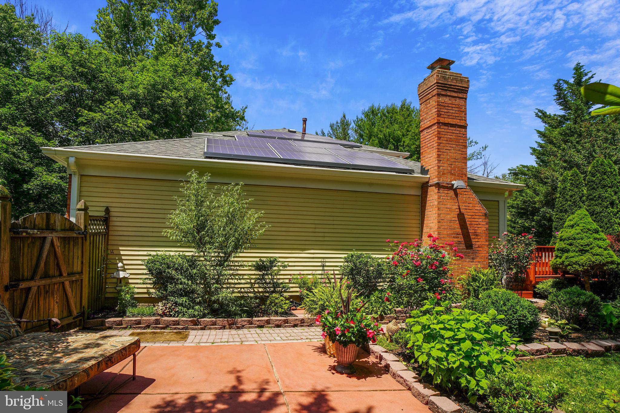 13913 Yellowknife Lane Silver Spring, MD 20906 - Photo 34 of 35 Side Exterior/ Said Patio