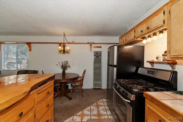 $229,900 | 676 Pine Lane, Sugarloaf, CA 92386