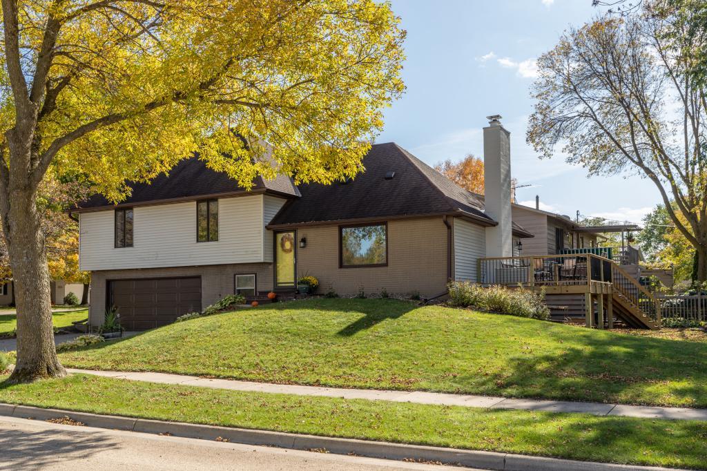 926 22nd Street Northeast Rochester, MN 55906 - Photo 1 of 1 Gallery Image 1