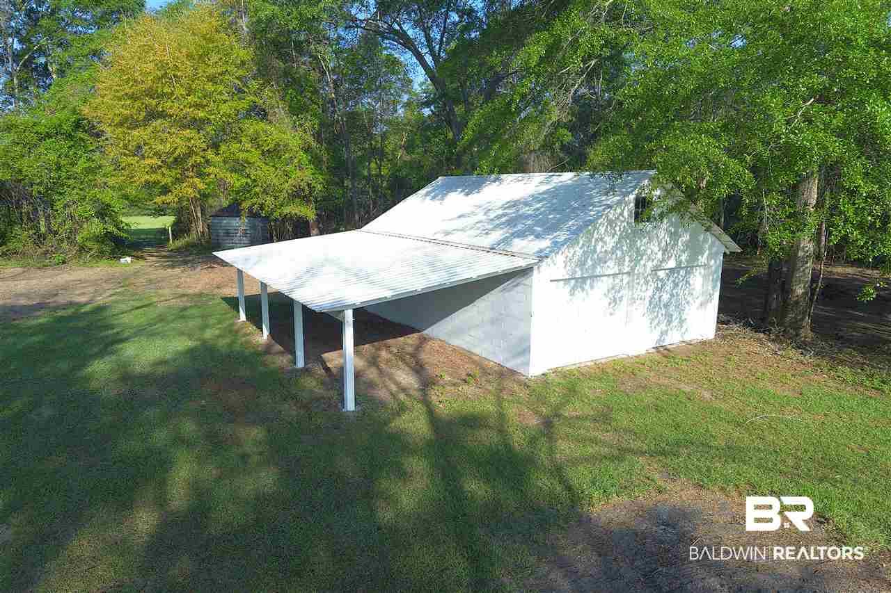 7101 North Pine Barren Road Century, FL 32535 - Photo 32 of 37
