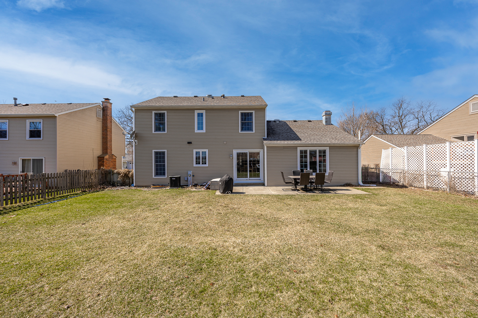 1121 Independence Avenue St. Charles, IL 60174 - Photo 2 of 15