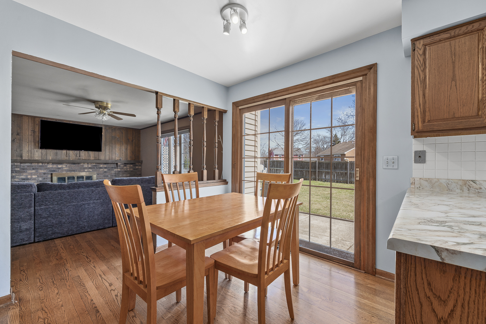 1121 Independence Avenue St. Charles, IL 60174 - Photo 6 of 15