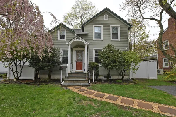$799,999 | 144 Division Avenue, West Sayville, NY 11796