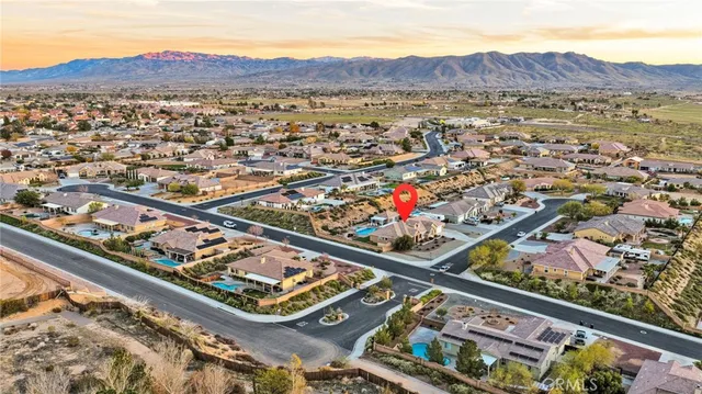 $799,900 | 12389 Winesap Road, Apple Valley, CA 92308