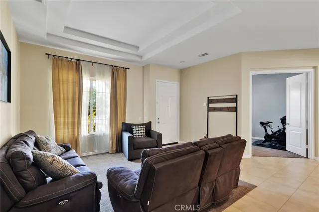 $799,900 | 12389 Winesap Road, Apple Valley, CA 92308