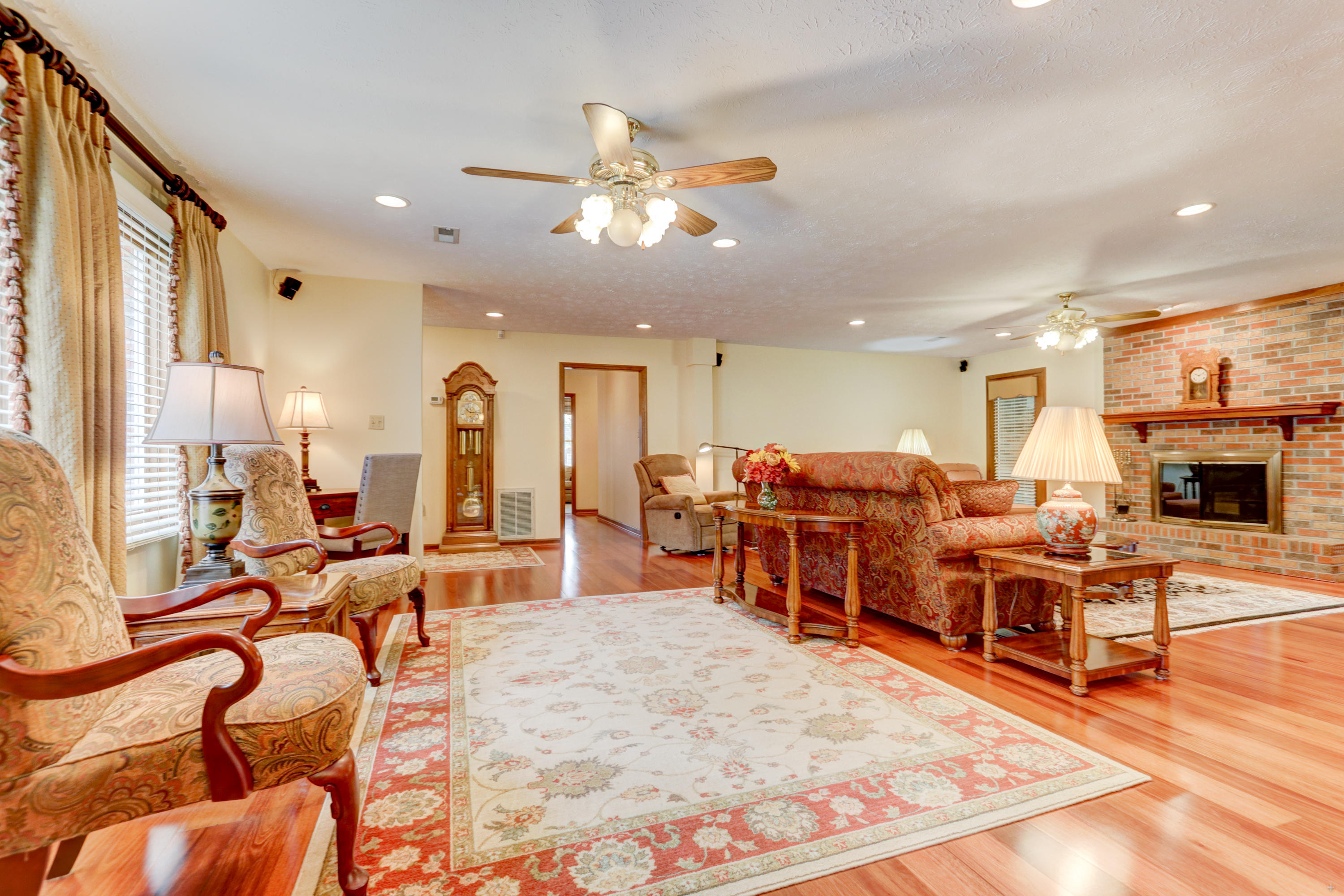 7817 Keswick Road Powell, TN 37849 - Photo 4 of 29 Positive Perceptions-12