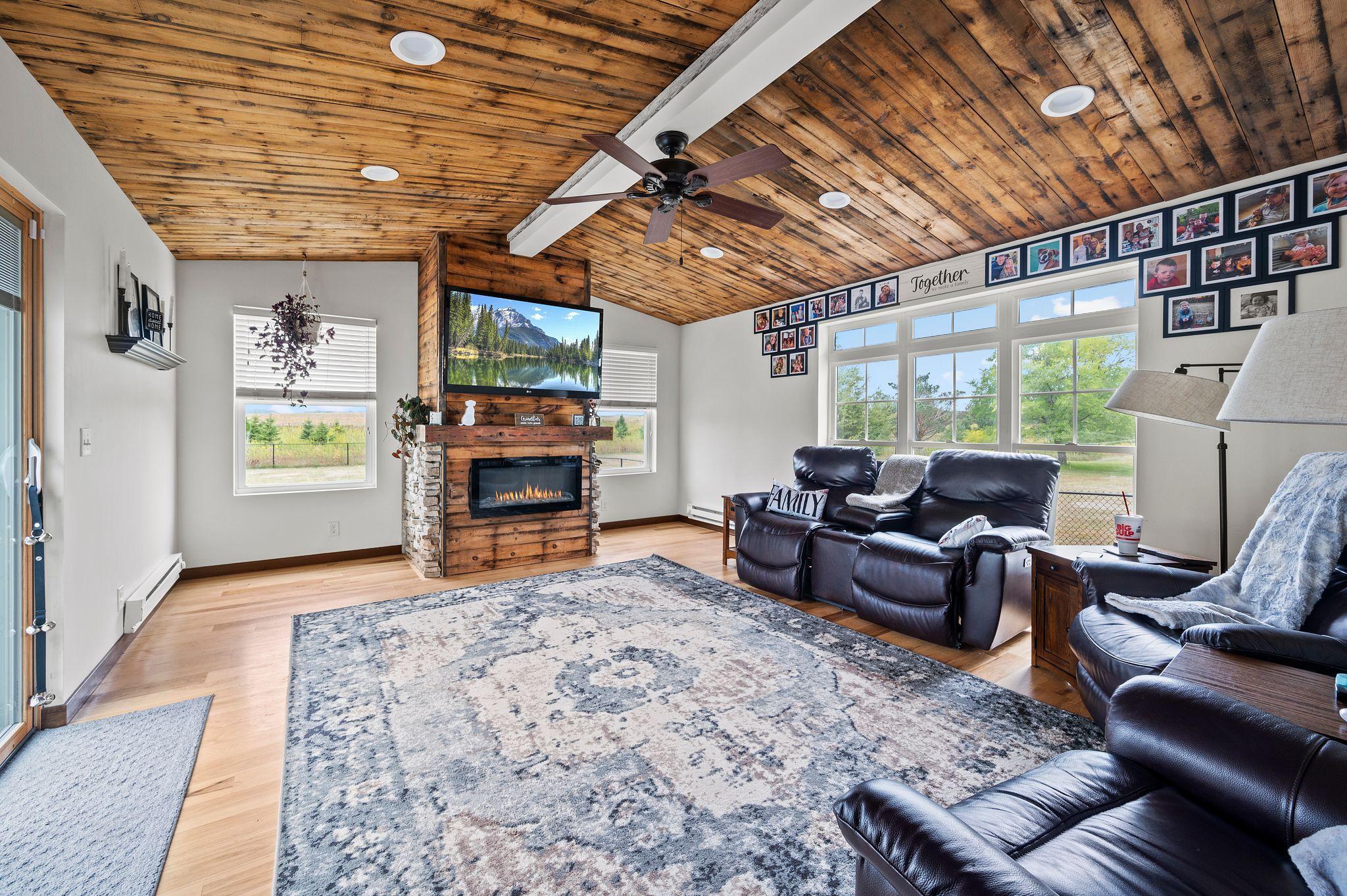 706 County Rd H New Richmond, WI 54017 - Photo 1 of 1