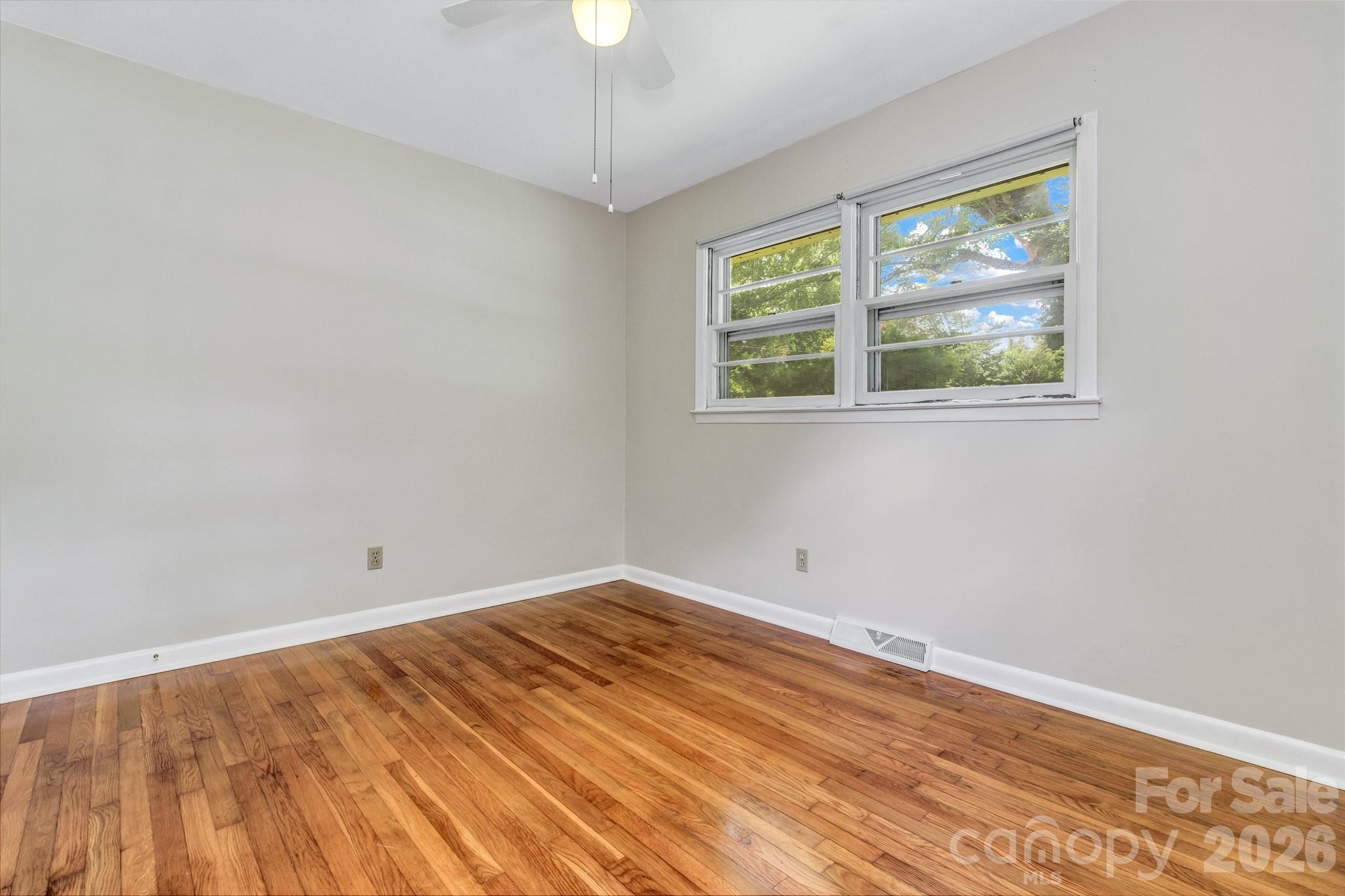 67 Wagon Road Asheville, NC 28805 - Photo 29 of 44