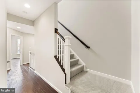 $1,200,000 | 204 Railbender Alley Southeast, Leesburg, VA 20175