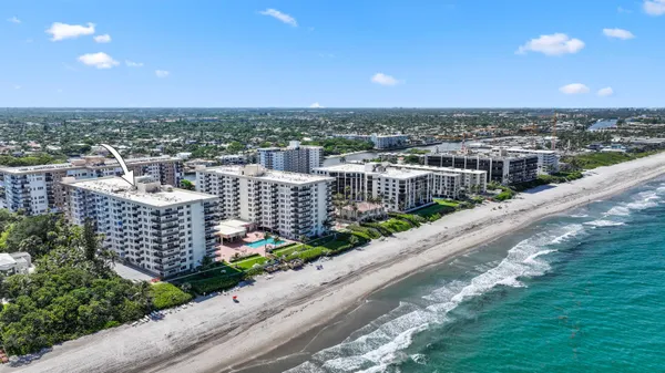 $399,000 | 1147 Hillsboro Mile, Unit 309, Hillsboro Beach, FL 33062