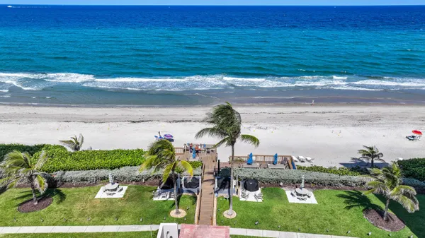 $399,000 | 1147 Hillsboro Mile, Unit 309, Hillsboro Beach, FL 33062