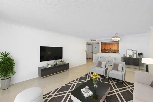$399,000 | 1147 Hillsboro Mile, Unit 309, Hillsboro Beach, FL 33062