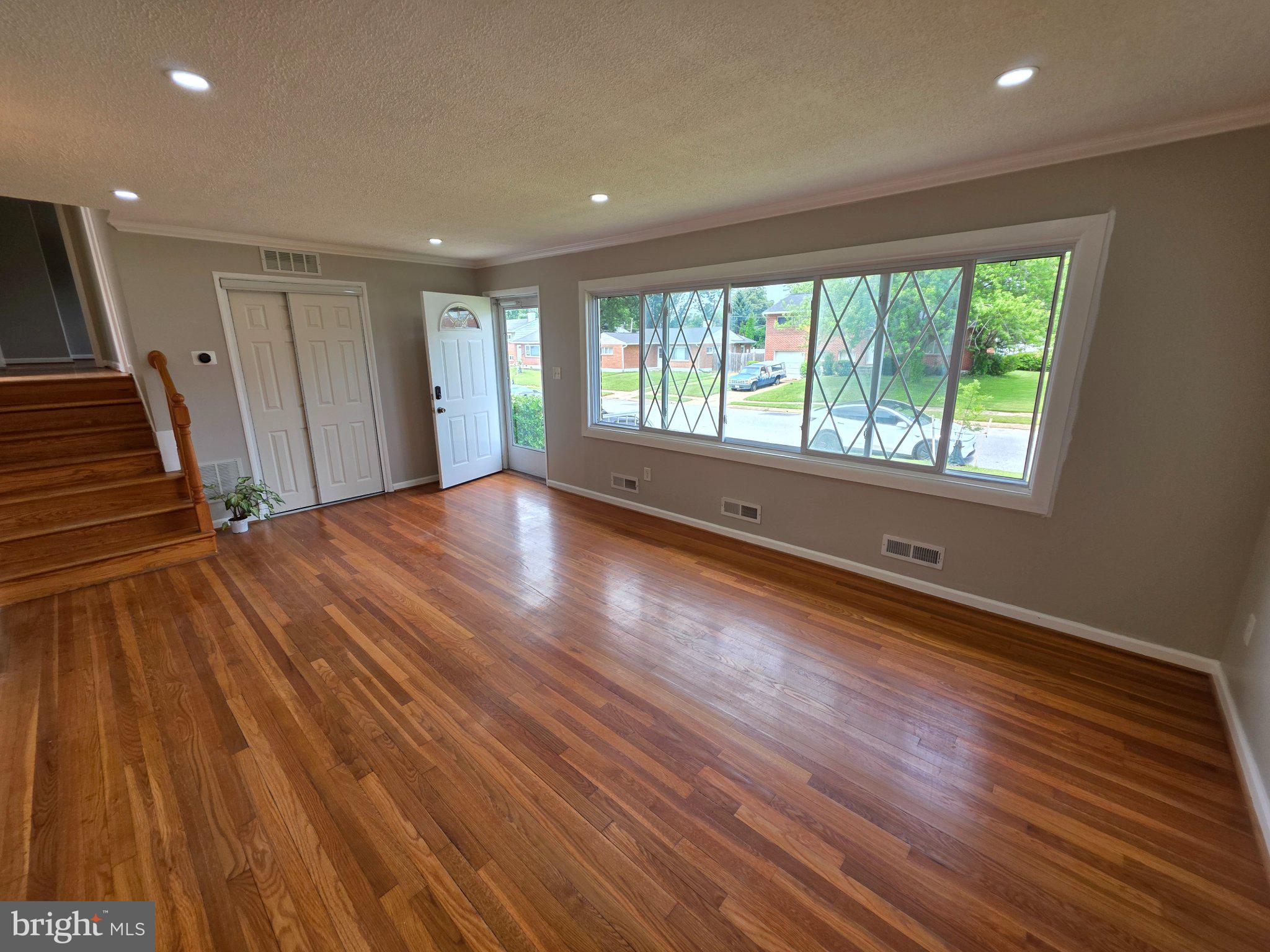5915 Charnwood Road Catonsville, MD 21228 - Photo 2 of 21 Bright and inviting living space.