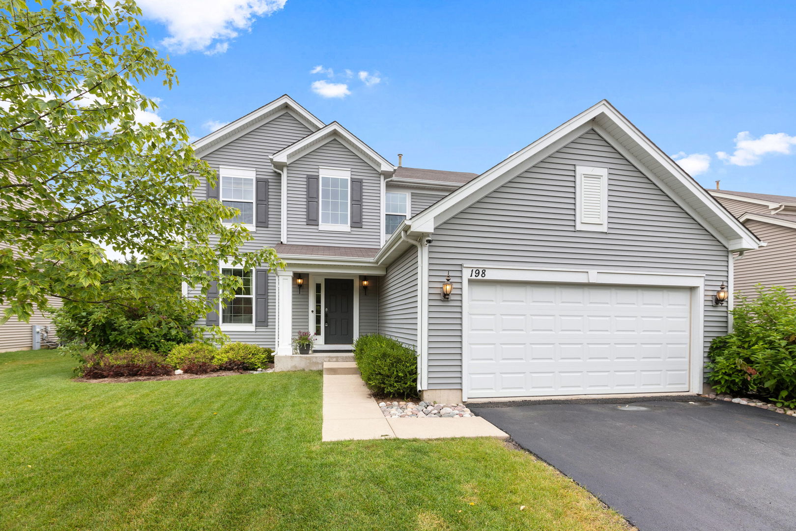 198 Cannon Road Volo, IL 60073 - Photo 1 of 38 Gallery Image 1