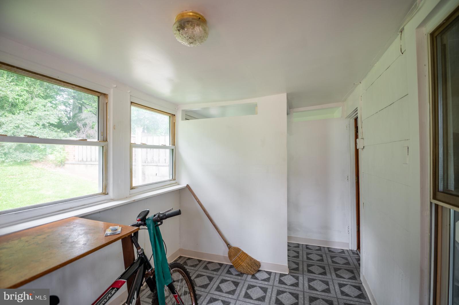 112 South Main Street Spring City, PA 19475 - Photo 20 of 30 Enclosed rear porch