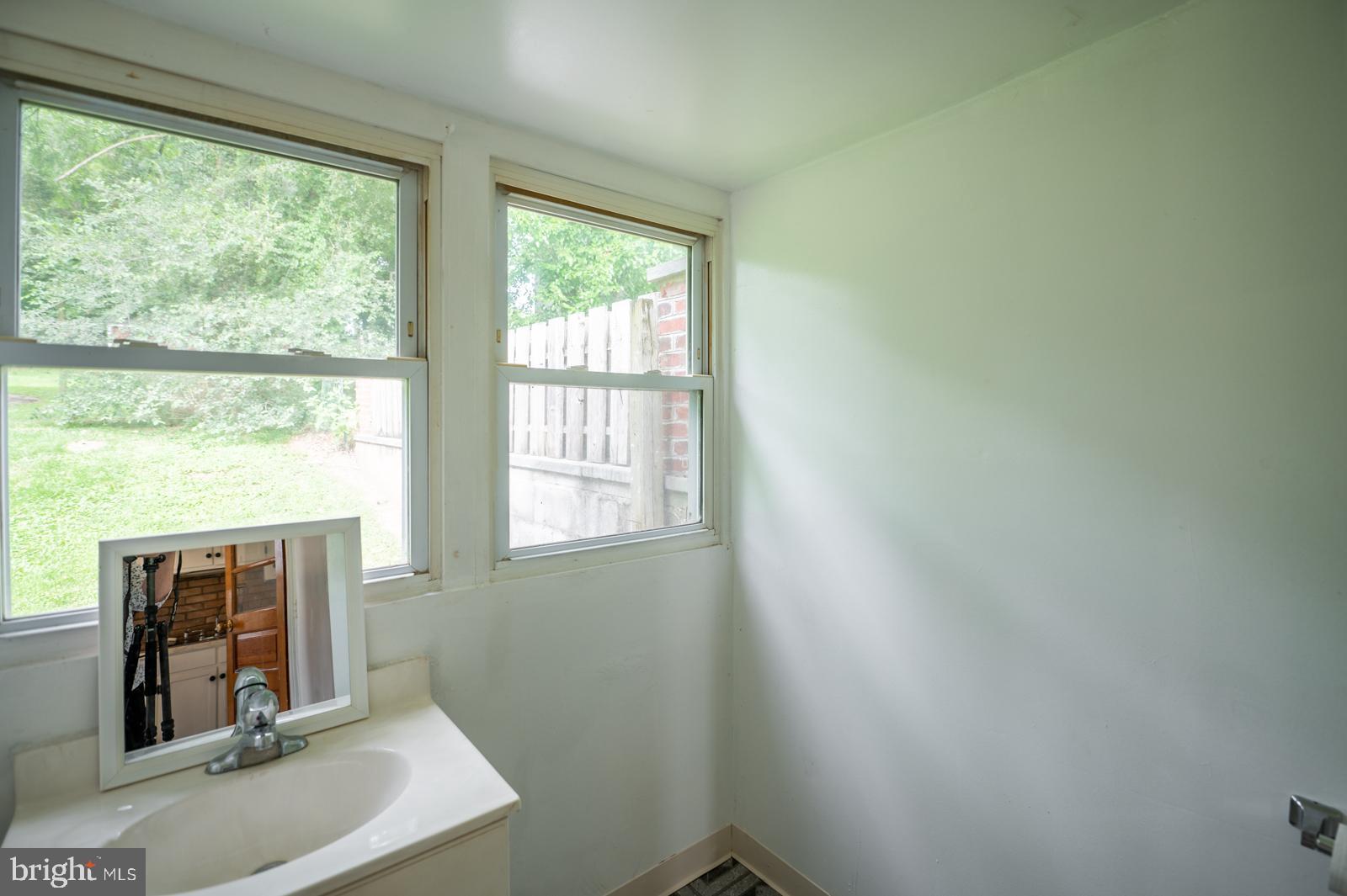 112 South Main Street Spring City, PA 19475 - Photo 21 of 30 1st. floor powder room