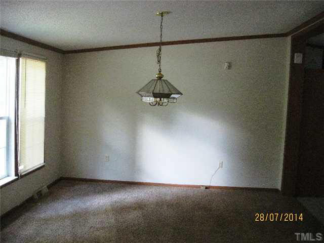1329 Yakimas Road Raleigh, NC 27603 - Photo 5 of 9