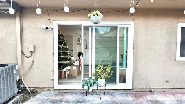 $749,000 | 10526 Carrotwood Way, Stanton, CA 90680