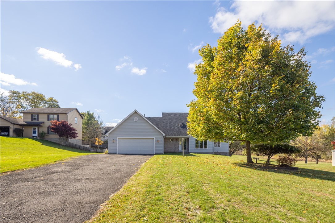 29 Golden Road Gates, NY 14624 - Photo 1 of 40