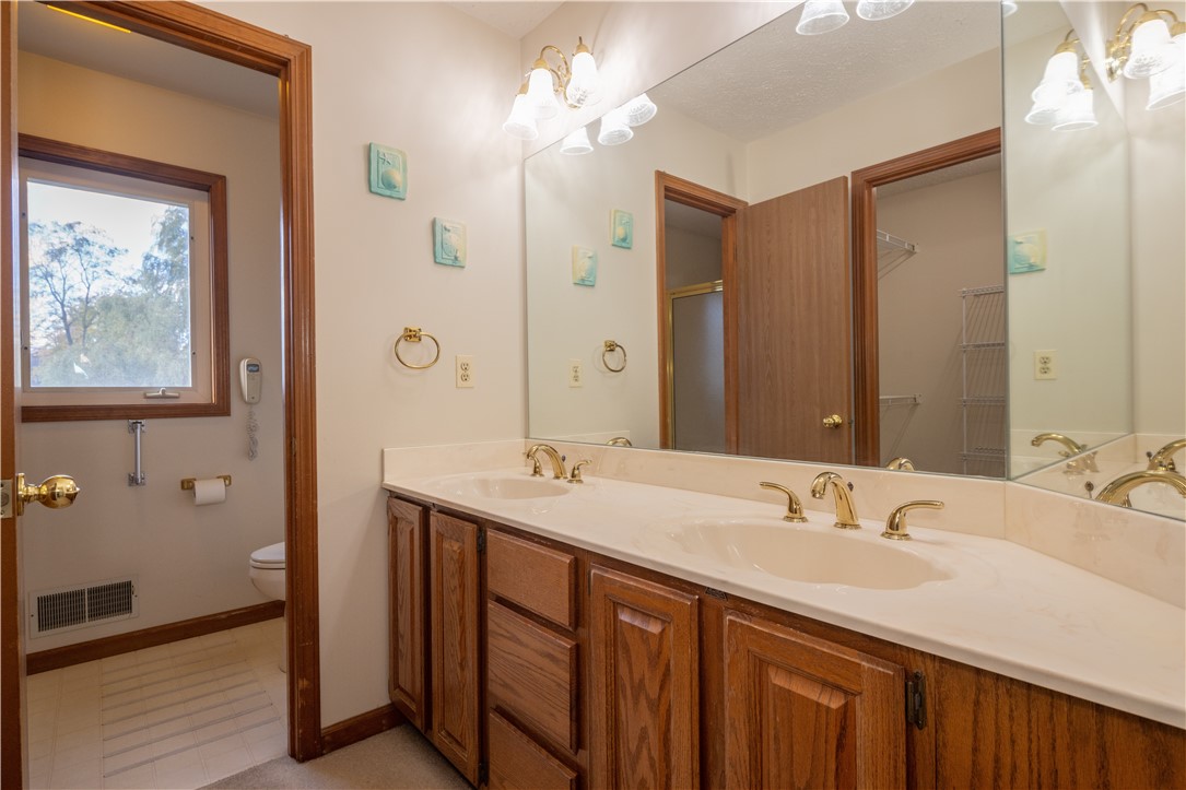 29 Golden Road Gates, NY 14624 - Photo 24 of 40