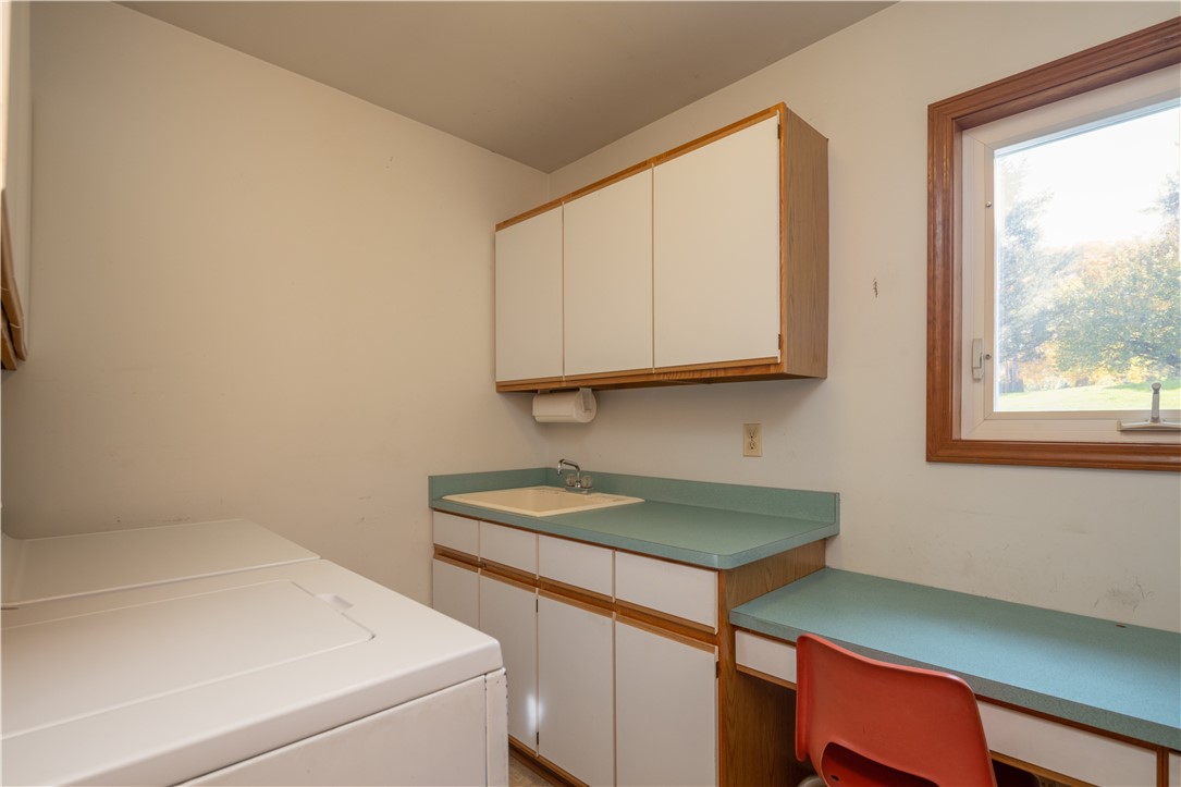 29 Golden Road Gates, NY 14624 - Photo 25 of 40