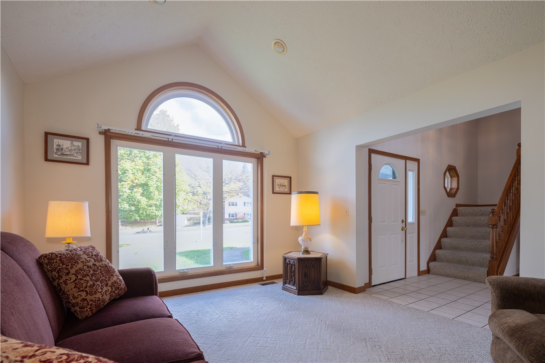 29 Golden Road Gates, NY 14624 - Photo 6 of 40