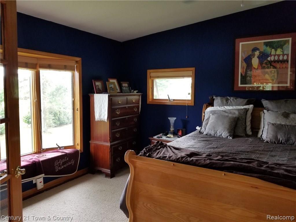 150 Harbor Point Road Ortonville, MI 48462 - Photo 17 of 32 hp19.jpg