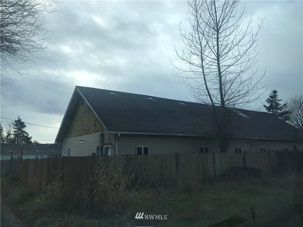 252 Southwest 14th Street Chehalis, WA 98532 - Photo 2 of 4 Gallery Image 2