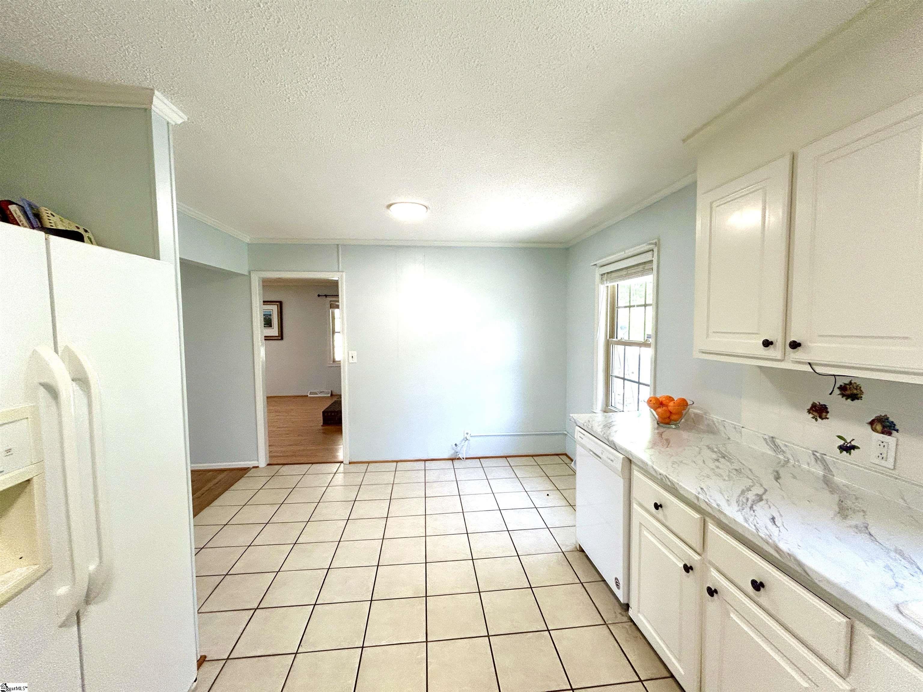 346 Wolf Creek Road Easley, SC 29640 - Photo 7 of 47
