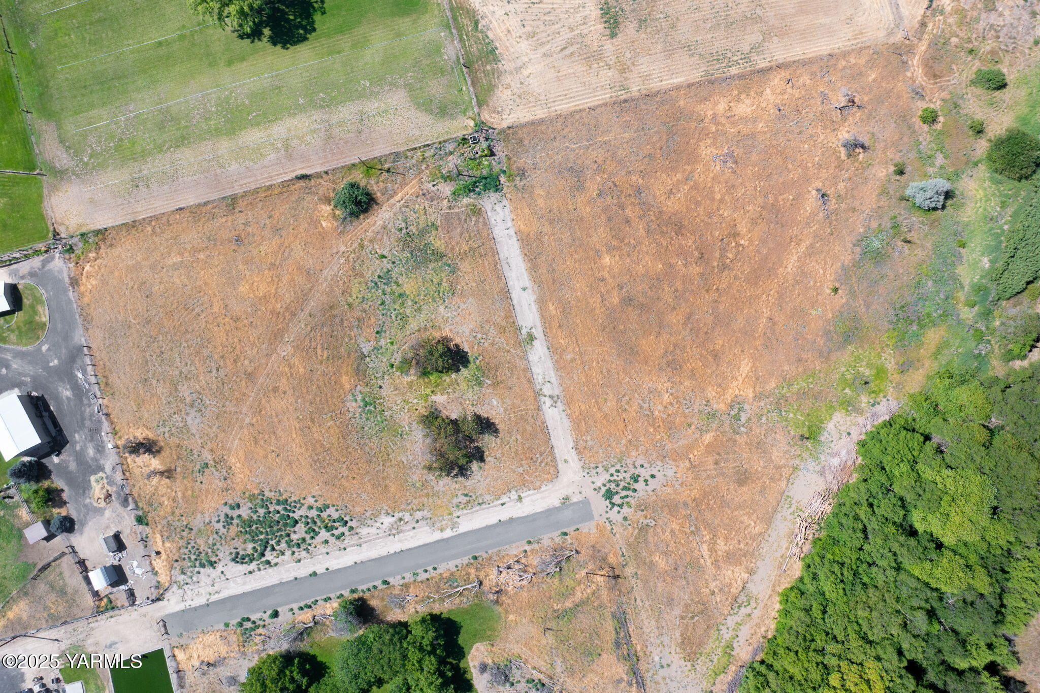 2580 Selah Loop Road Selah, WA 98942 - Photo 2 of 11 Aerial View