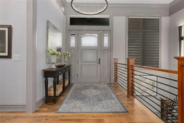 $1,095,000 | 10439 North St Clair Avenue, Kansas City, MO 64154
