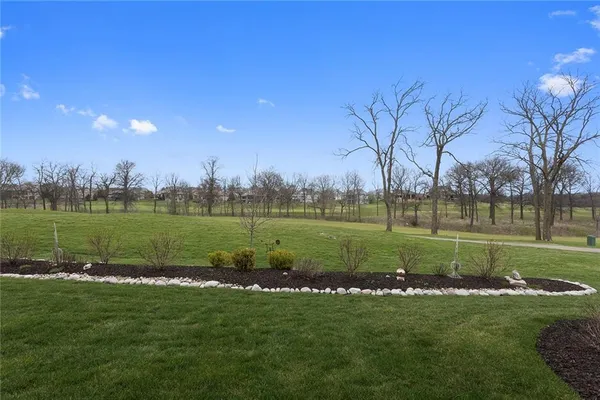 $1,095,000 | 10439 North St Clair Avenue, Kansas City, MO 64154