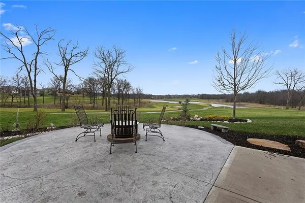 $1,095,000 | 10439 North St Clair Avenue, Kansas City, MO 64154