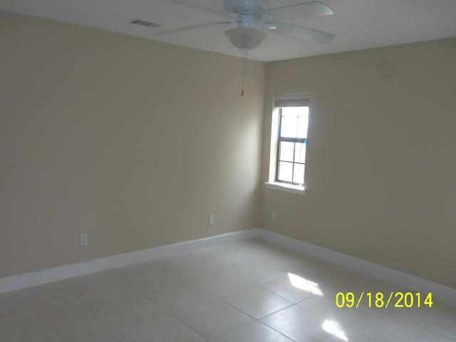 192 Durango Road Destin, FL 32541 - Photo 9 of 11 Apartment Bedroom