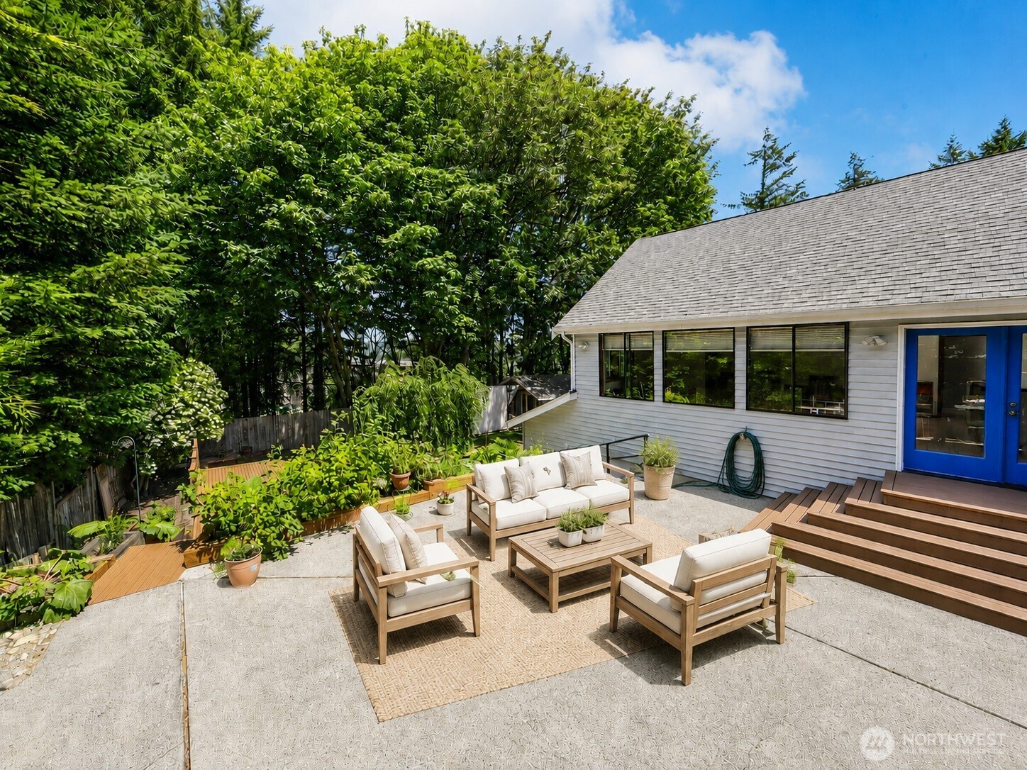 10820 Northeast 183rd Court Bothell, WA 98011 - Photo 36 of 40