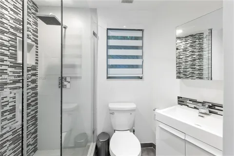 $2,575,000 | 1900 Pizarro Street, Coral Gables, FL 33134