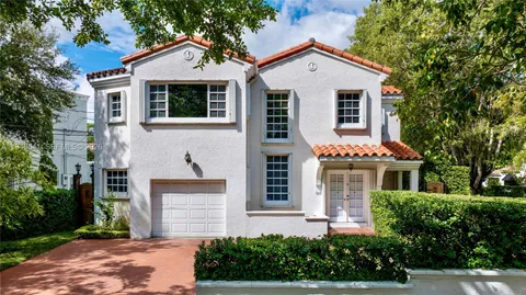 $2,575,000 | 1900 Pizarro Street, Coral Gables, FL 33134