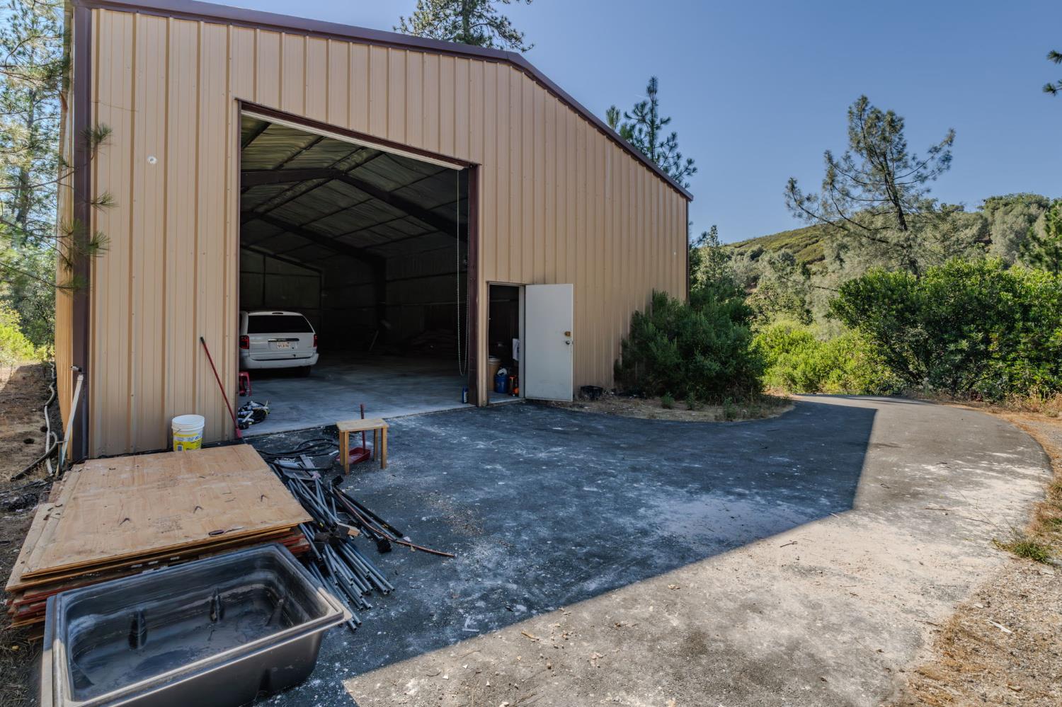 6240 Michel Road Mountain Ranch, CA 95246 - Photo 29 of 92