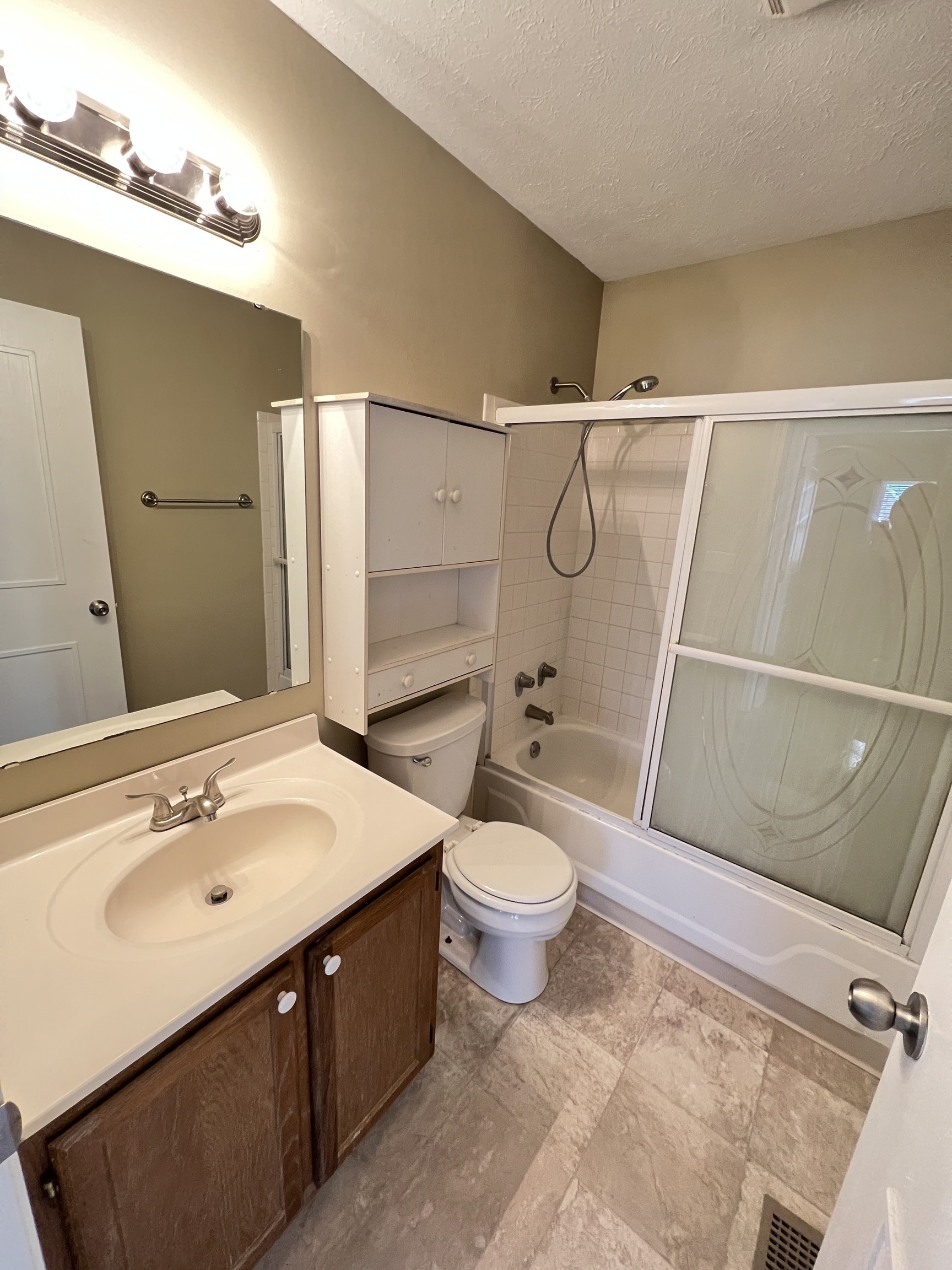 7910 5 Points Road Indianapolis, IN 46259 - Photo 24 of 33 Gallery Image 24