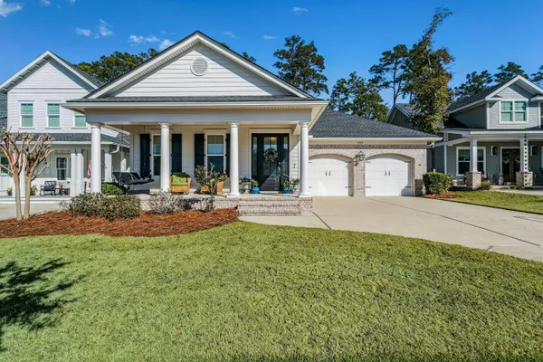 $699,999 | 1143 Deer Moss Loop, Niceville, FL 32578