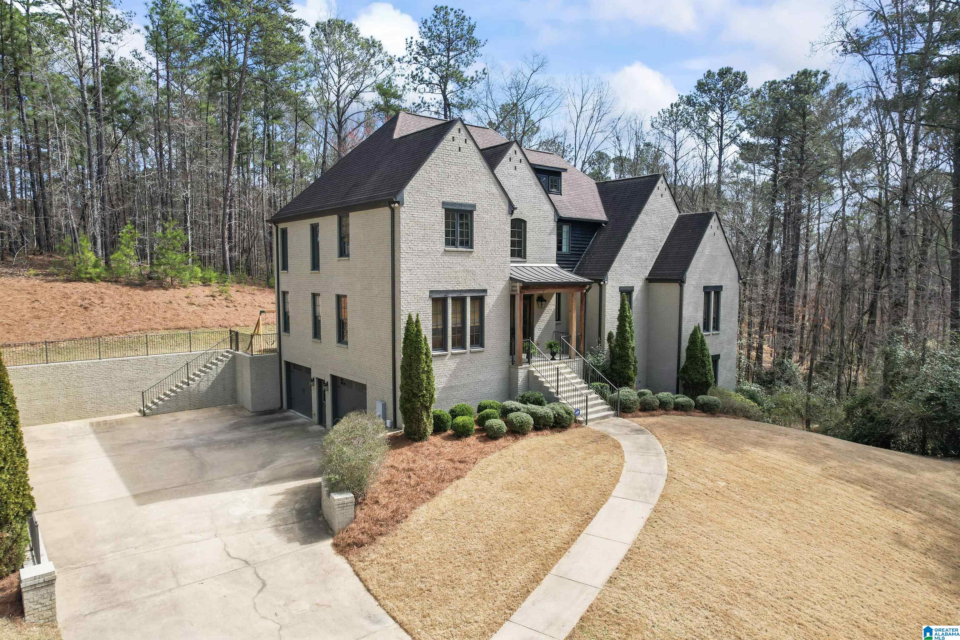 124 Oakmont Road Birmingham, AL 35244 - Photo 2 of 55