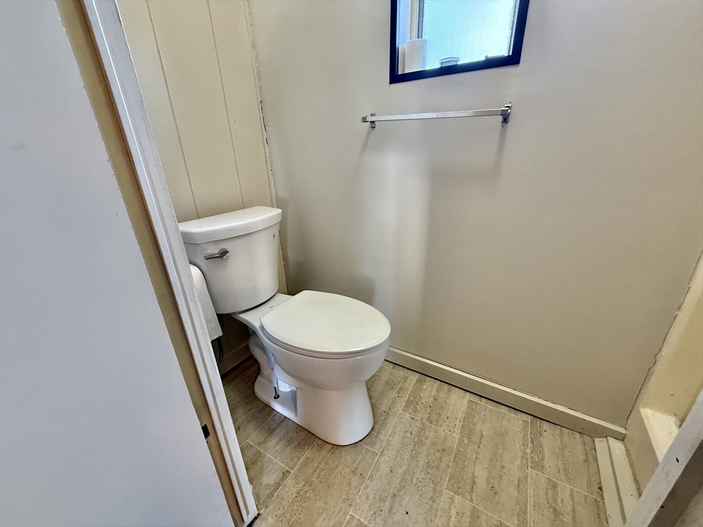 141 Edbert Street Chicopee, MA 01020 - Photo 13 of 18